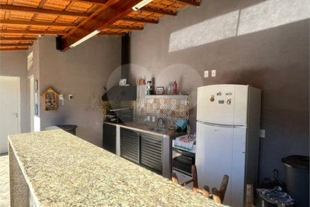 Casa a Venda em Atibaia