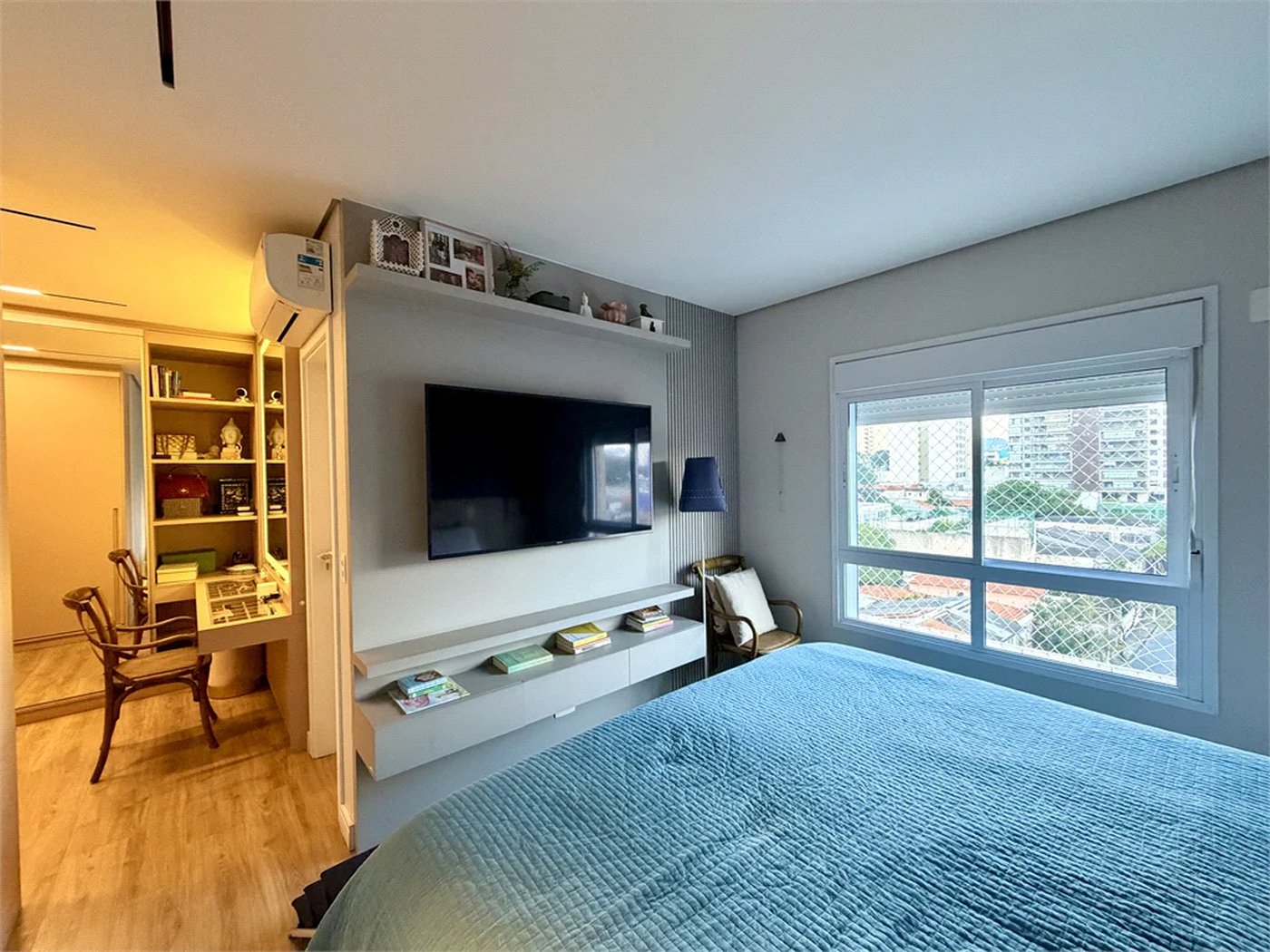 Apartamento à venda com 3 suítes em Vila Romana, São Paulo, SP