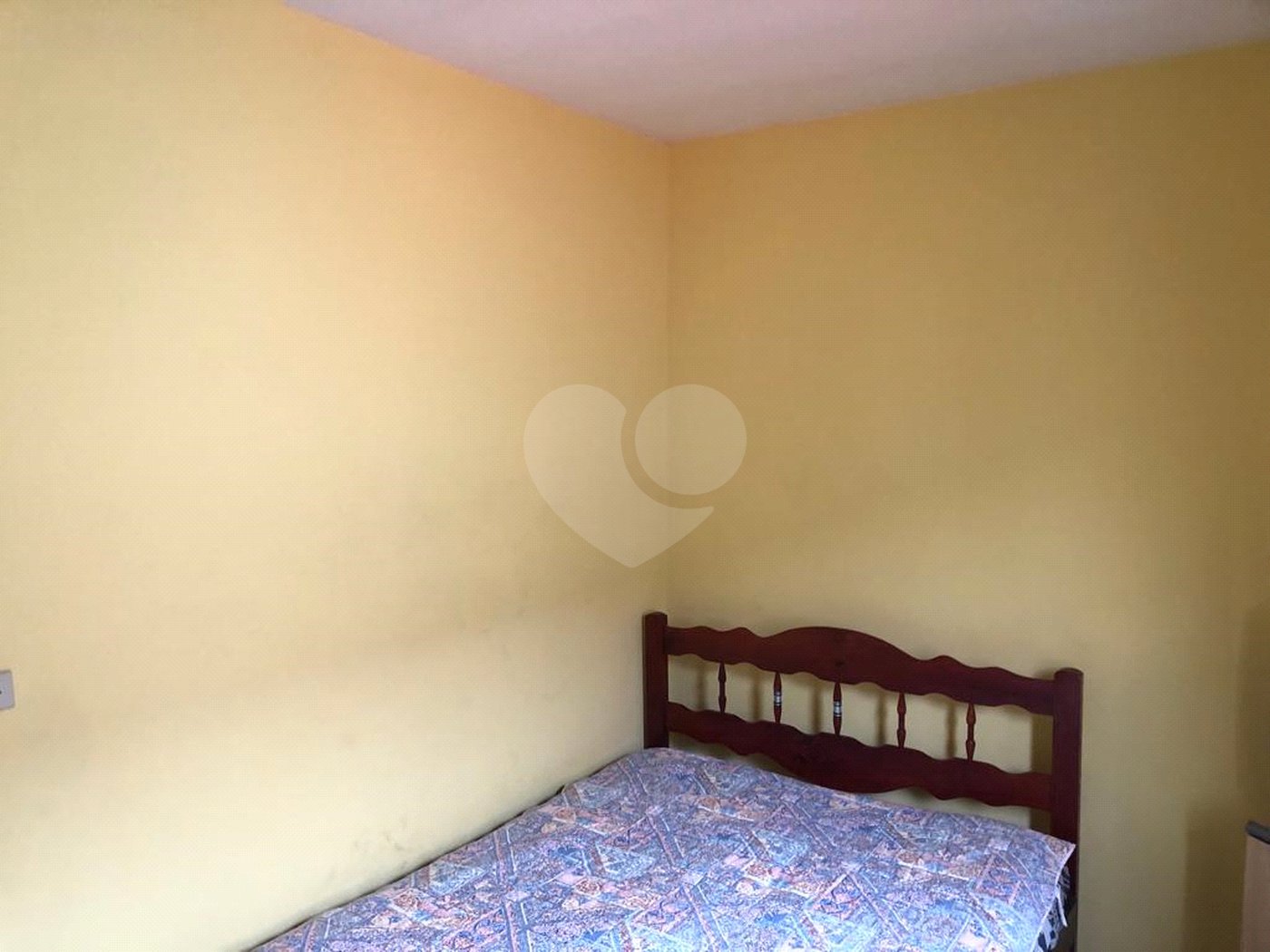 Sobrado à venda com 4 quartos, sendo 1 suíte, em Serra da Cantareira, Mairiporã, SP