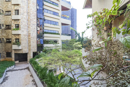Apartamento à venda ou para alugar com 4 suítes em Jardim Vitória Régia, São Paulo, SP
