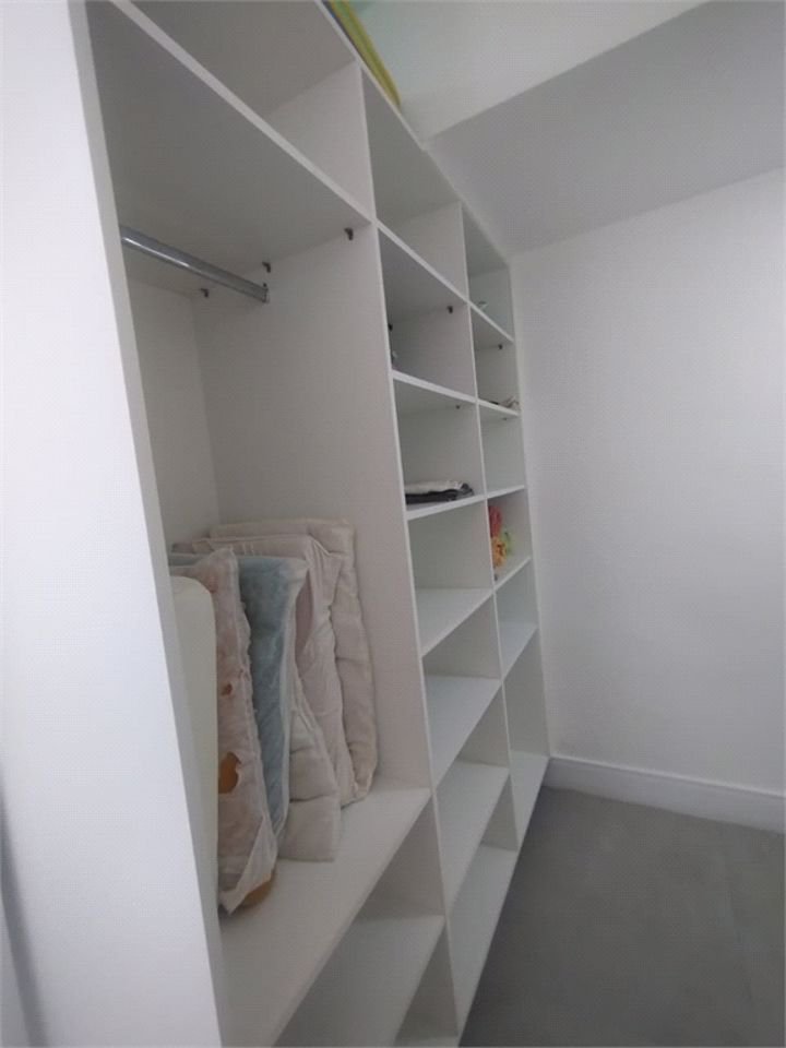 Apartamento Residencial à venda, Jardim Astúrias, Guarujá - AP0683.