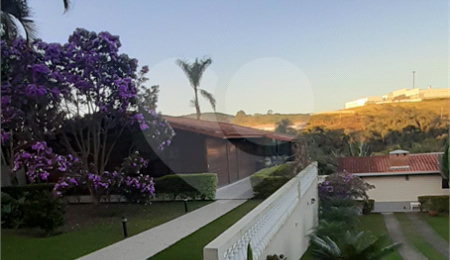 Casa à venda ou para alugar com 5 quartos, sendo 1 suíte, no Centro, Bom Jesus dos Perdões, SP