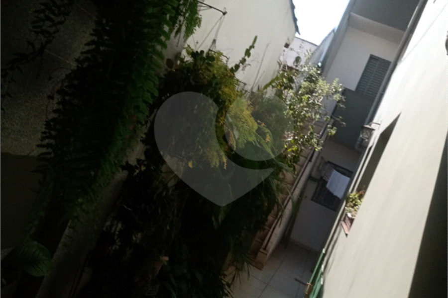 Sobrado à venda com 3 quartos, sendo 1 suíte,  em Vila Guarani, São Paulo, SP