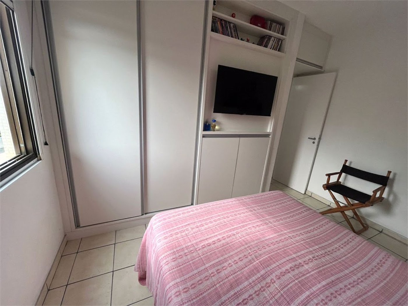 Apartamento com 2 dormitórios à venda, 64 m² por R$ 360.000,00 - Jardim Praiano - Guarujá/SP