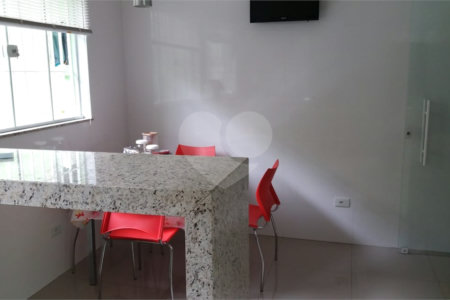 Casa à venda com 3 quartos, sendo 1 suíte, em Nova Cerejeira, Atibaia, SP