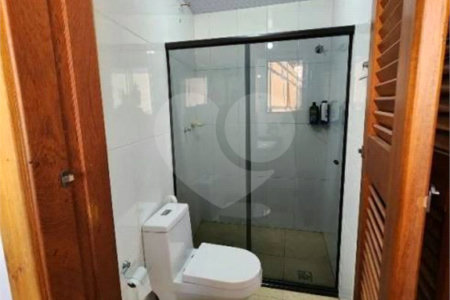 Casa à venda com 3 quartos, sendo 1 suíte, no Centro, Vinhedo, SP