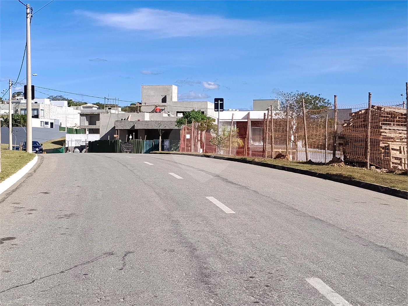 Terreno à venda no condomínio Bougainville, Sorocaba - SP