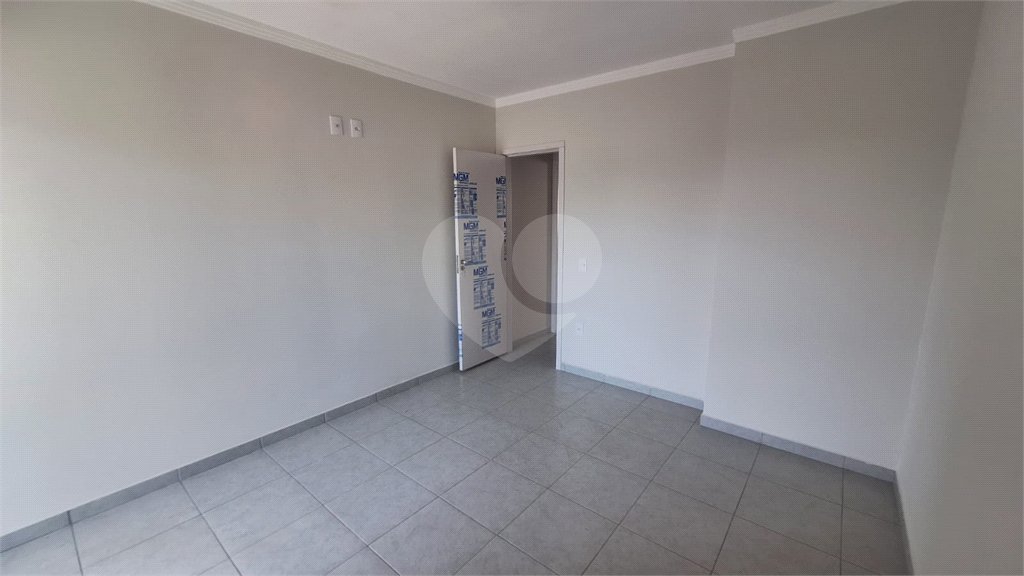 Casa de Vila à venda com 2 suítes em Vila Hortência, Sorocaba, SP