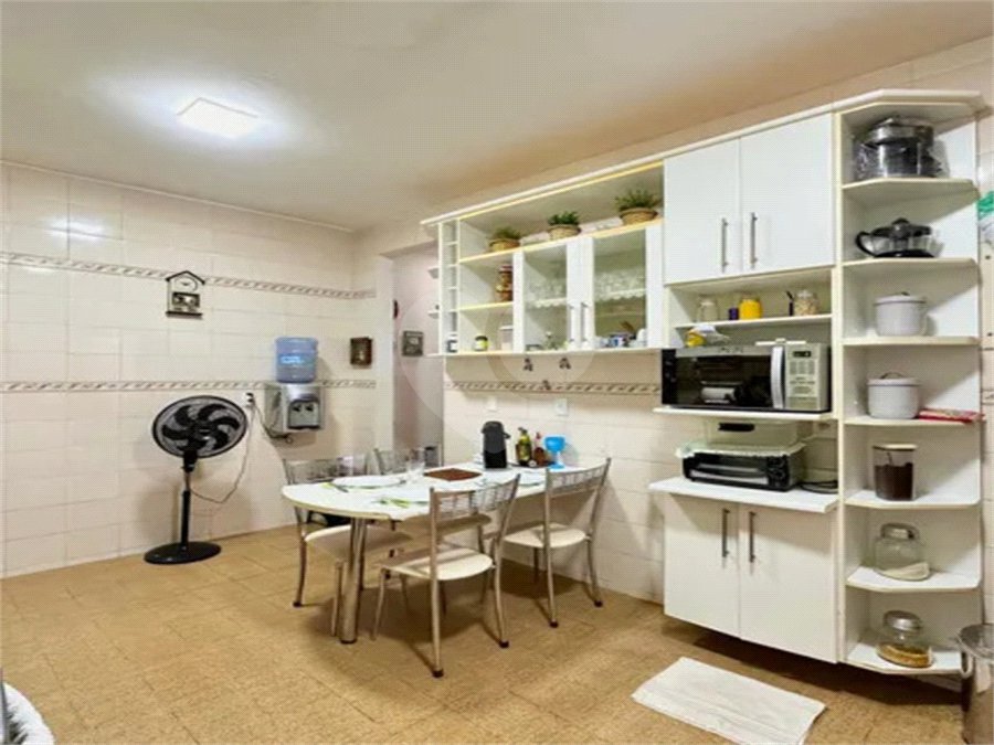 Casa de Vila à venda com 4 quartos, sendo 2 suítes,  em Botafogo, Rio de Janeiro, RJ
