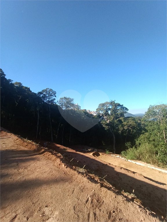 Terreno à venda no condomínio Bosque da Represa, Nazaré Paulista - SP