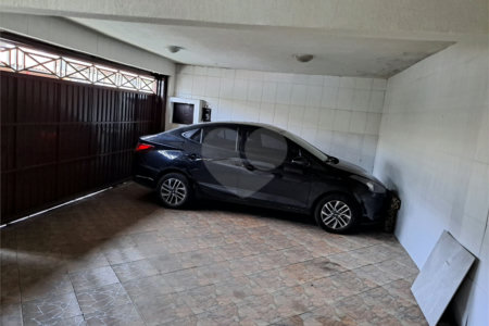 Sobrado à venda com 3 quartos, sendo 1 suíte, em Jardim Prudência, São Paulo, SP