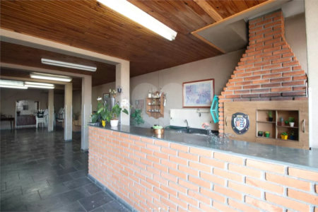 Casa à venda com 4 suítes em Vila Medeiros, São Paulo, SP