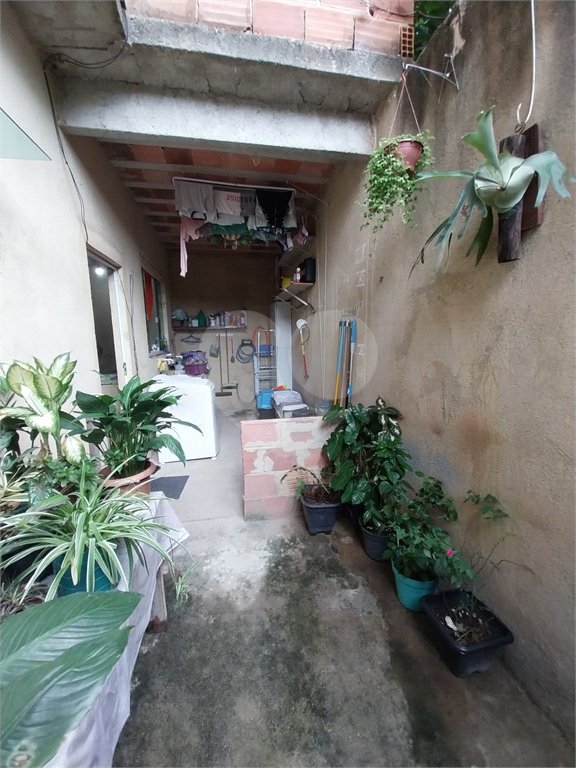 Casa à venda com 4 quartos, sendo 1 suíte, no condomínio Gramado do Mendanha, Rio de Janeiro - RJ