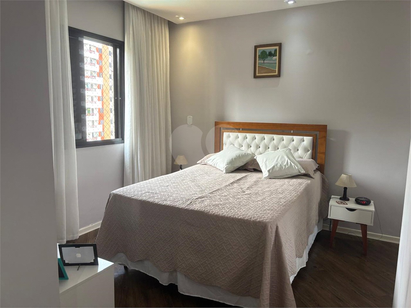 Apartamento à venda com 4 quartos, sendo 1 suíte,  em Vila Andrade, São Paulo, SP
