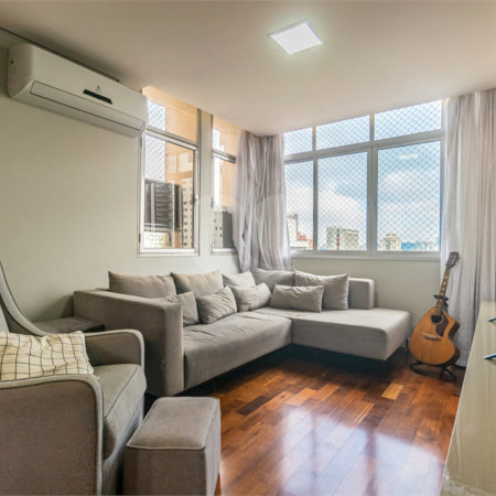 Apartamento à venda com 3 quartos, sendo 1 suíte, em Alto da Boa Vista, São Paulo, SP