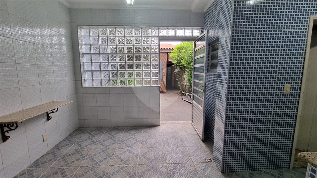 Sobrado à venda com 4 quartos em Vila Dom Pedro II, São Paulo, SP