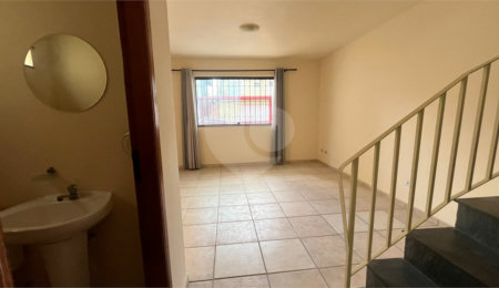 Casa à venda com 3 quartos, sendo 1 suíte,  em Jardim Morro Verde, São Paulo, SP