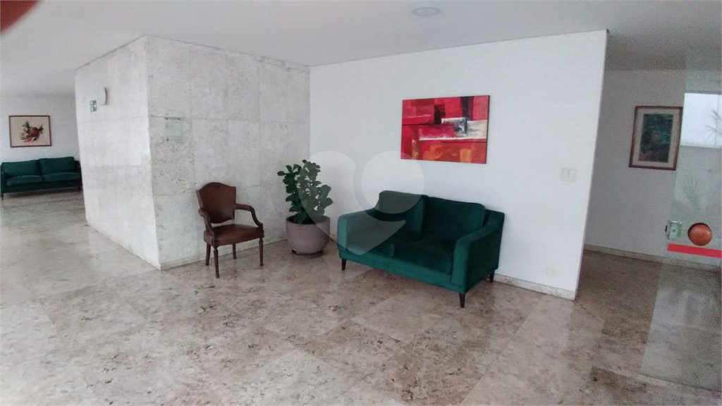 Apartamento à venda com 3 quartos, sendo 1 suíte, em Pinheiros, São Paulo, SP