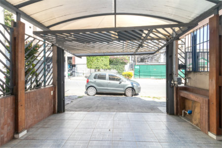 Casa Térrea à venda com 3 quartos, sendo 1 suíte,  em Indianópolis, São Paulo, SP