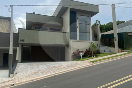 Casa à venda com 3 suítes no condomínio Reserva São Nicolau, Atibaia - SP
