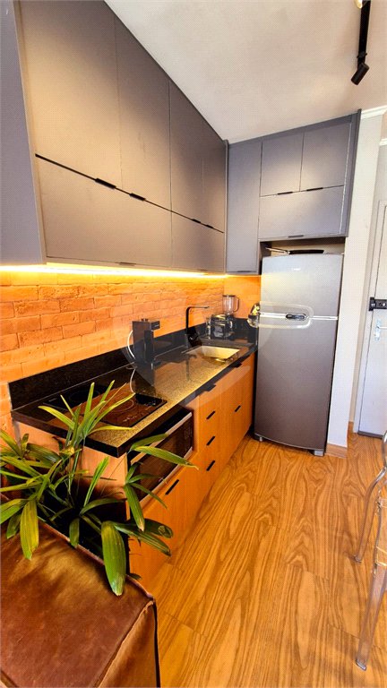 Apartamento à venda com 1 suíte em Vila Uberabinha, São Paulo, SP