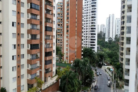 Apartamento à venda com 2 quartos, sendo 1 suíte,  em Vila Suzana, São Paulo, SP