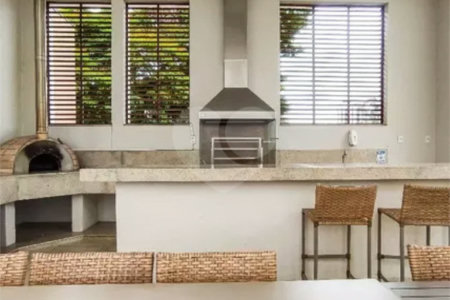 Apartamento à venda com 3 quartos, sendo 1 suíte,  em Jardim Vazani, São Paulo, SP