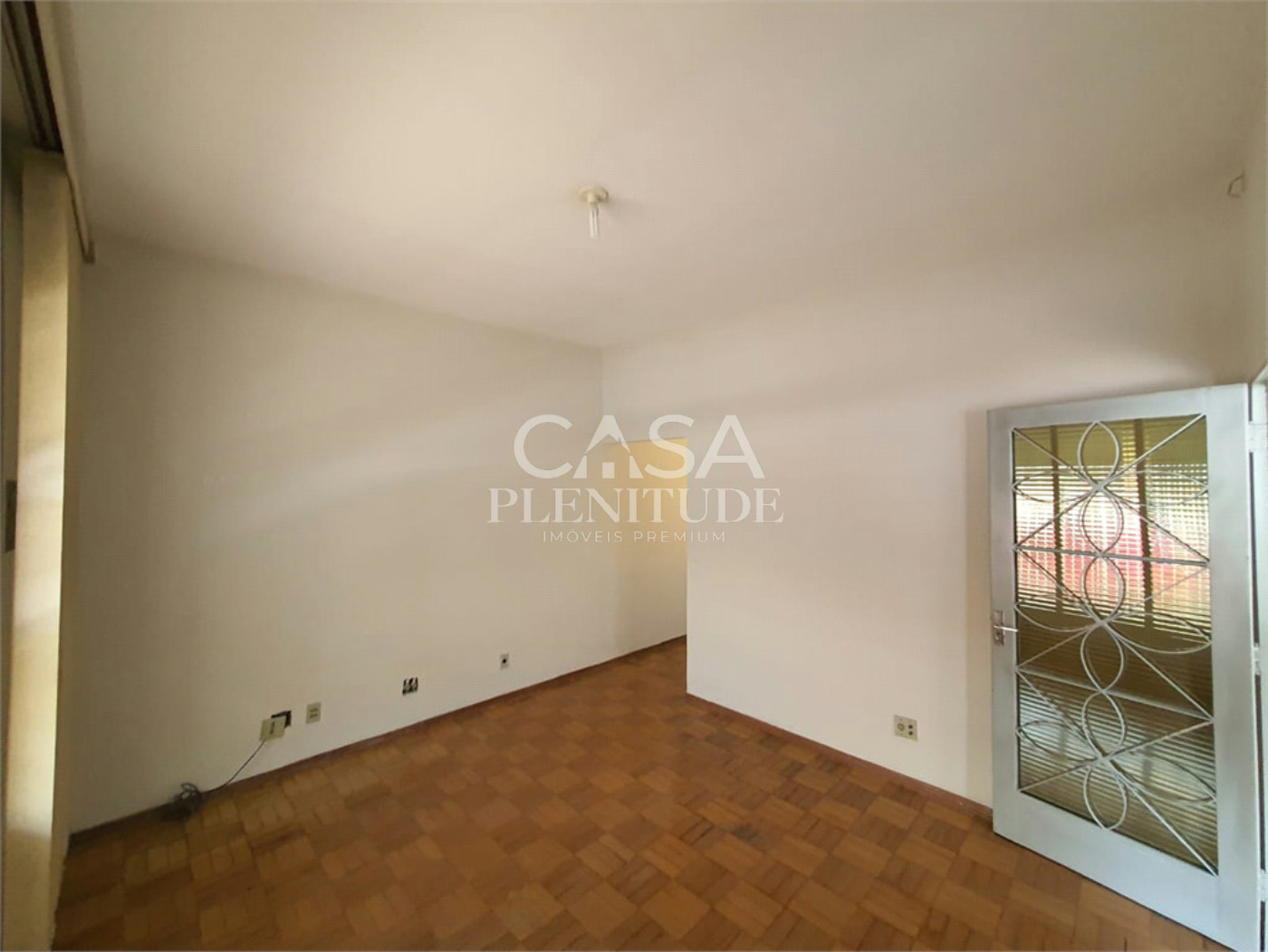 Casa à venda com 3 quartos em Vila Augusta, Sorocaba, SP