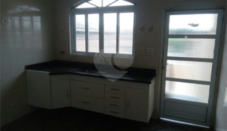 Sobrado à venda com 3 quartos, sendo 1 suíte,  em Tucuruvi, São Paulo, SP