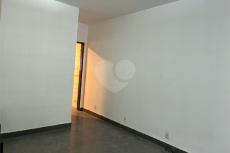 Casa à venda com 3 quartos, sendo 1 suíte,  em Vila Figueira, Suzano, SP