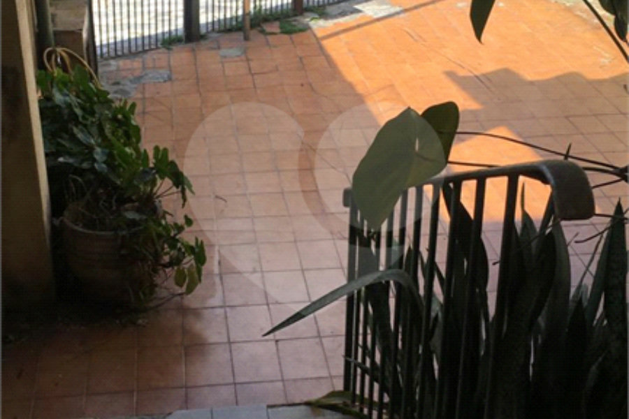 Sobrado à venda com 2 quartos em Santana, São Paulo, SP