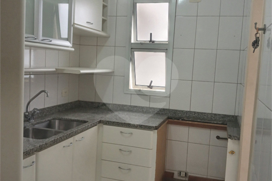 Apartamento para alugar com 2 suítes em Morumbi, São Paulo, SP