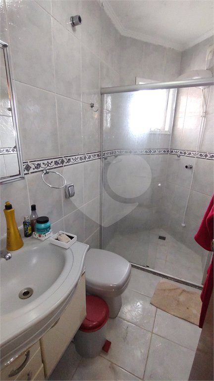Sobrado à venda com 3 quartos, sendo 1 suíte, em Parque São Domingos, São Paulo, SP