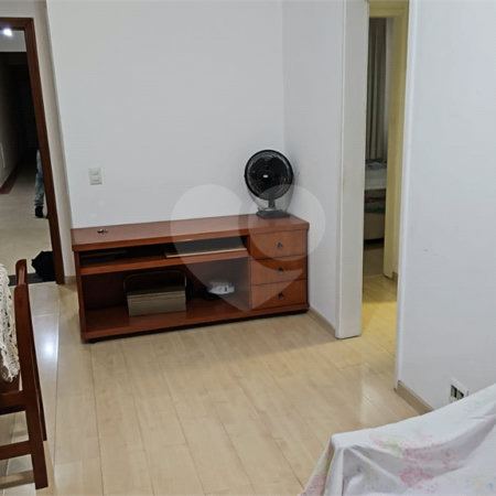 Apartamento à venda ou para alugar com 2 quartos em Rio Comprido, Rio de Janeiro, RJ