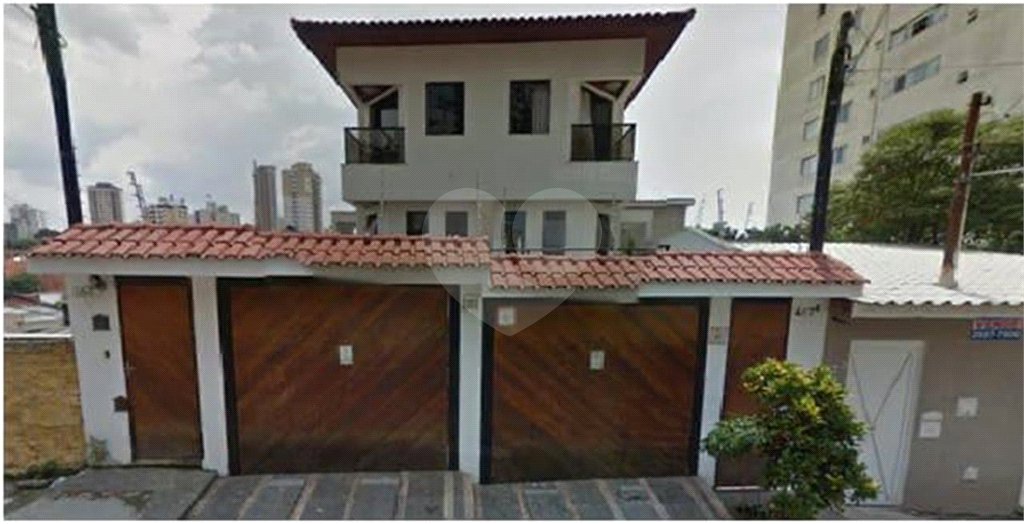 Sobrado à venda com 6 quartos, sendo 2 suítes, em Santana, São Paulo, SP