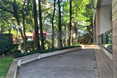 Apartamento à venda com 3 quartos, sendo 1 suíte,  em Vila Indiana, São Paulo, SP