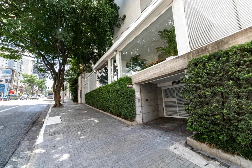 Apartamento à venda com 3 suítes em Jardim Paulista, São Paulo, SP