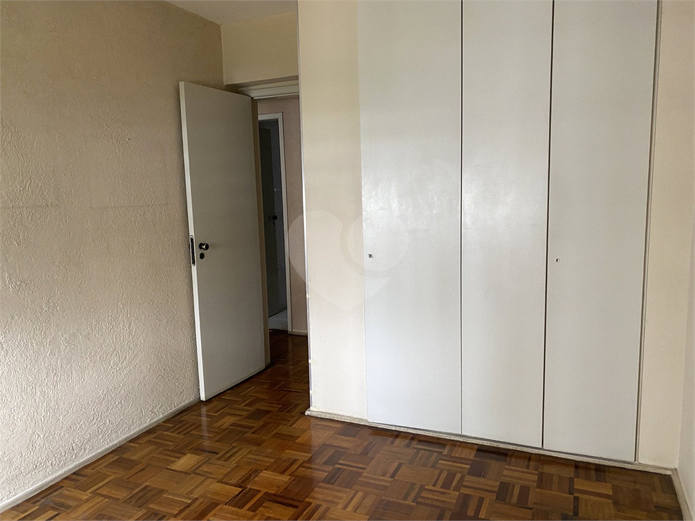 Apartamento à venda com 3 quartos, sendo 1 suíte, em Brooklin Paulista, São Paulo, SP