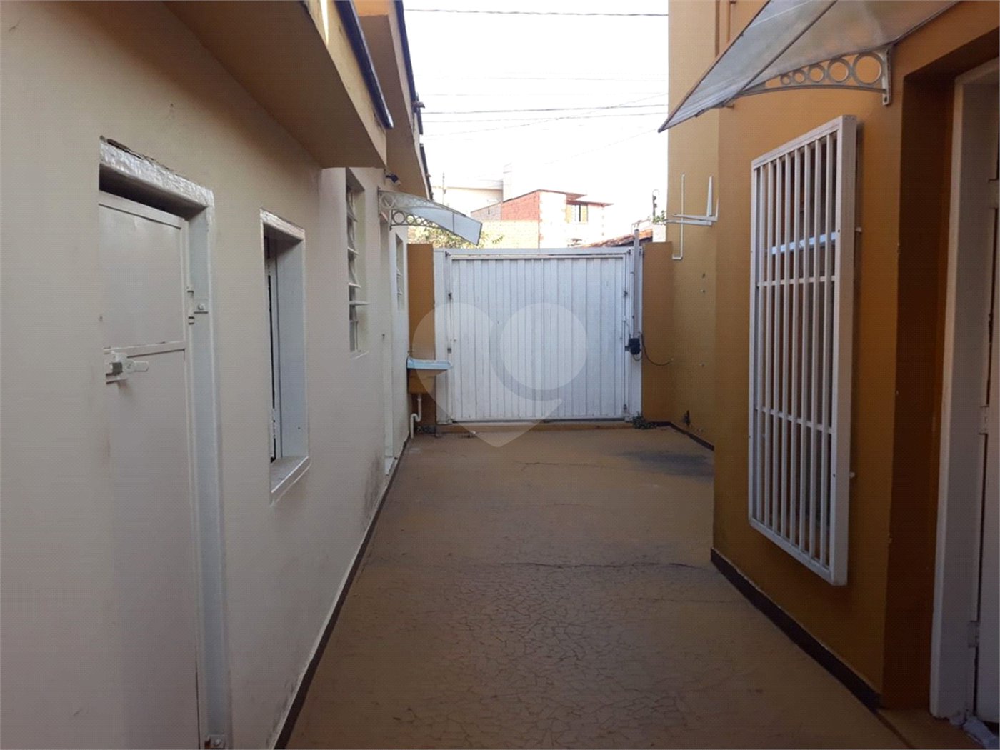 Sobrado para alugar com 4 quartos no Centro, São Roque, SP