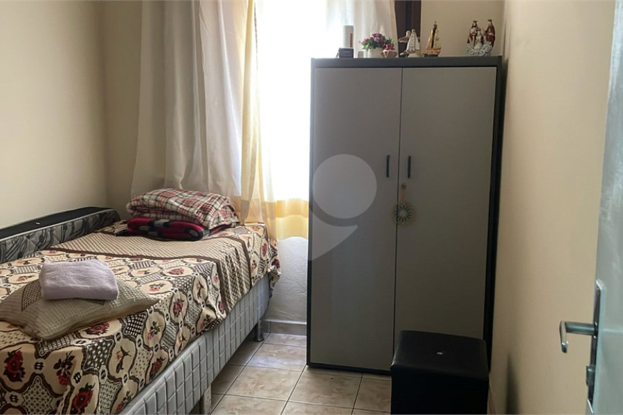 Casa Térrea à venda com 5 quartos em Parque Vitória, São Paulo, SP