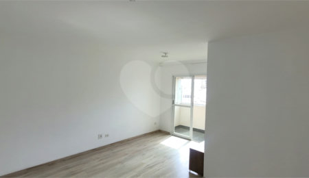 Apartamento à venda com 2 quartos, sendo 1 suíte, em Vila Bertioga, São Paulo, SP