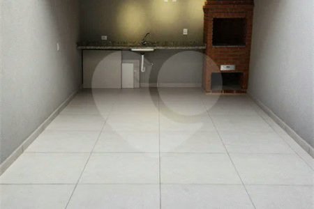 Sobrado Amplo 135m² - 3 Dorms (1 Suíte) `a venda na Vila Matilde /SP.
