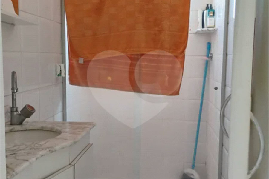 Vende-se lindo apartamento na Vila Santa Catarina!