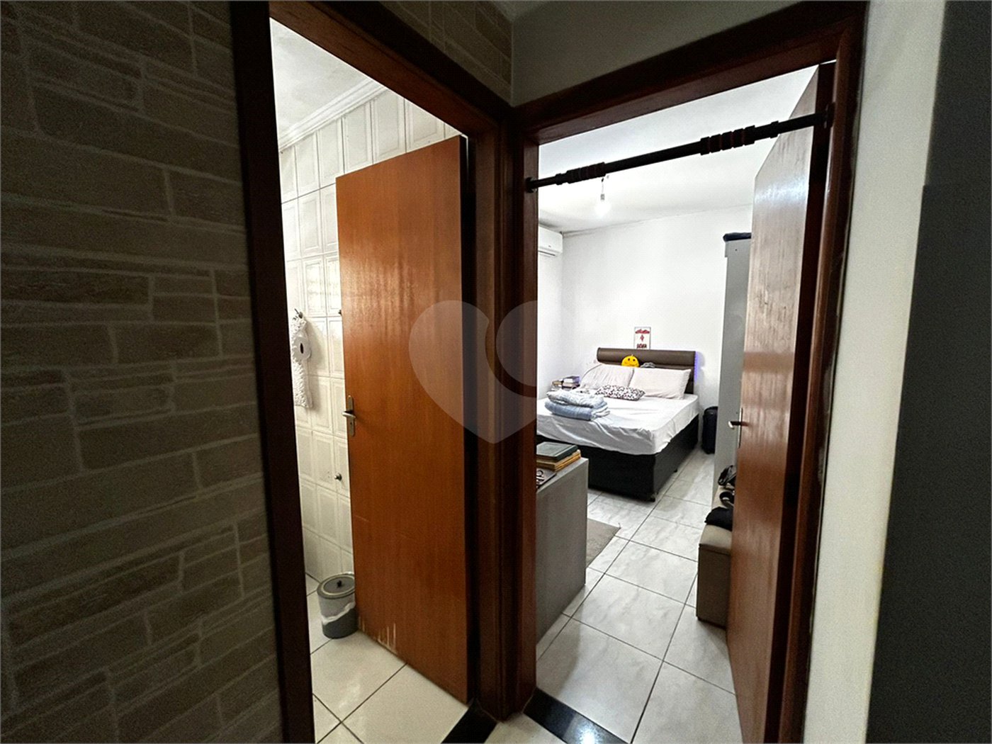 Casa à venda com 4 quartos, sendo 2 suítes, em Vila Buenos Aires, São Paulo, SP