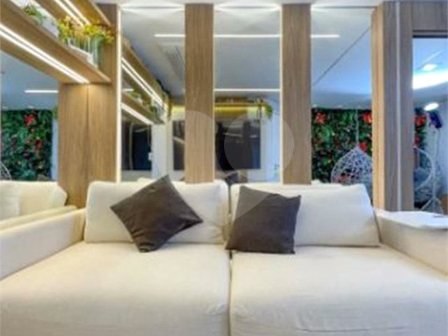 Apartamento à venda com 3 quartos, sendo 1 suíte,  em Vila Guilherme, São Paulo, SP