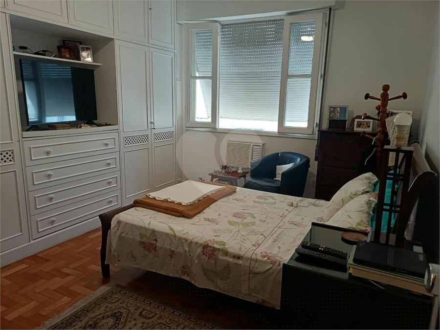 Apartamento à venda com 3 quartos, sendo 1 suíte, em Copacabana, Rio de Janeiro, RJ