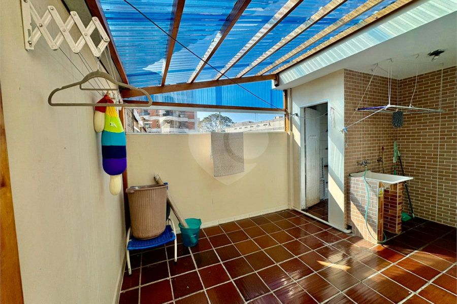 Sobrado à venda com 3 quartos, sendo 2 suítes, em Vila Ester (zona Norte), São Paulo, SP