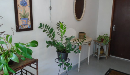 Casa à venda com 3 quartos, sendo 1 suíte,  em Jardim Hípico, São Paulo, SP