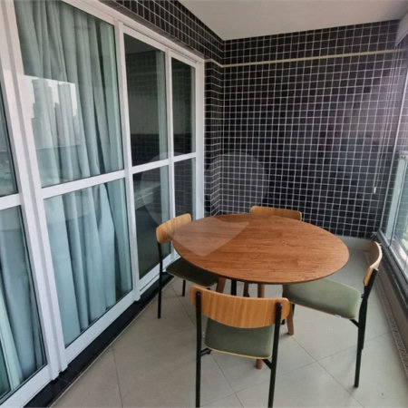 Apartamento Mobiliado no Anália Franco