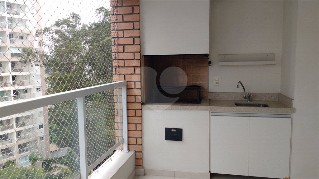 Apartamento à venda com 3 quartos, sendo 1 suíte, em Vila Suzana, São Paulo, SP